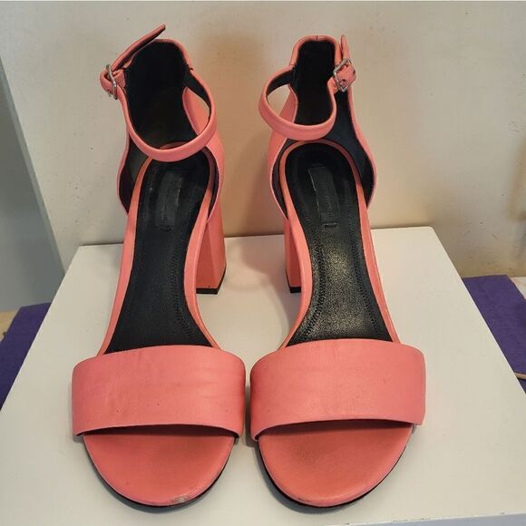 Alexander Wang "Abby" Flou Coral Leather Notch Cut Out Heel Sandals Sz 9/39 $675 - Picture 3 of 9
